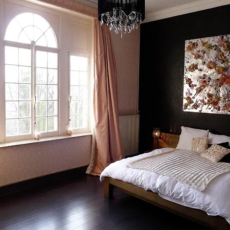 Spacious With Garden, Cleaning Included Spa